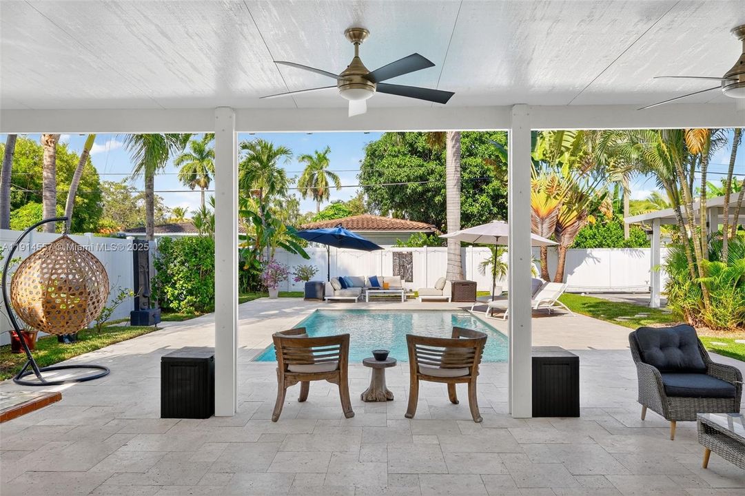 Entertainment paradise