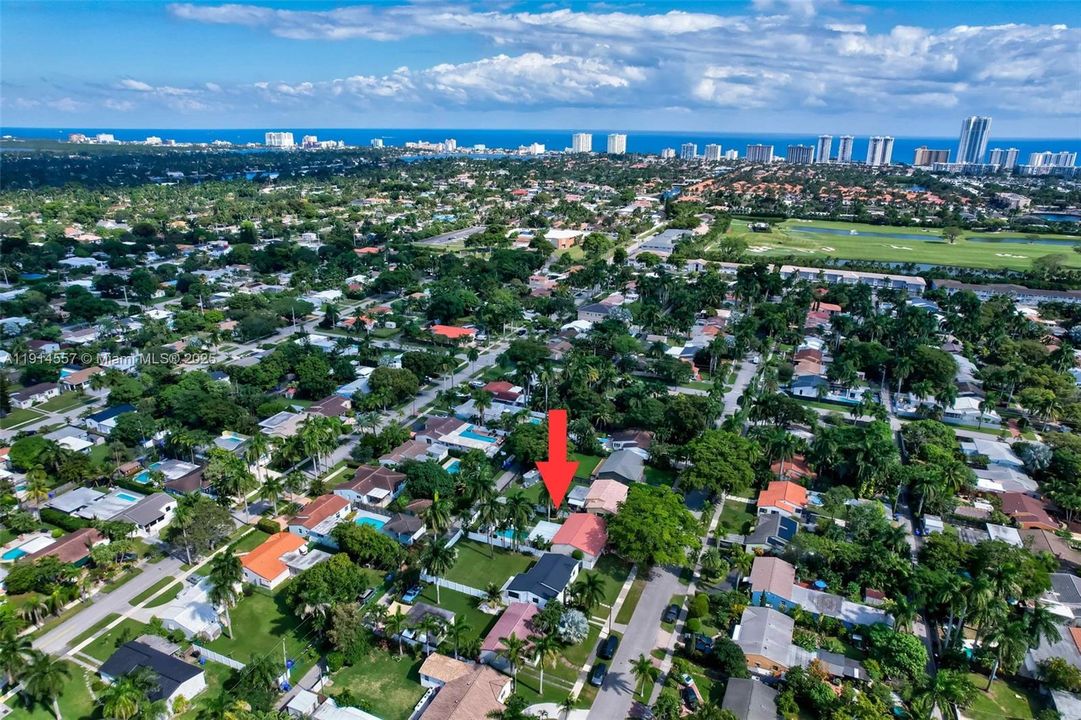 For Sale: $739,000 (3 beds, 2 baths, 1462 Square Feet)