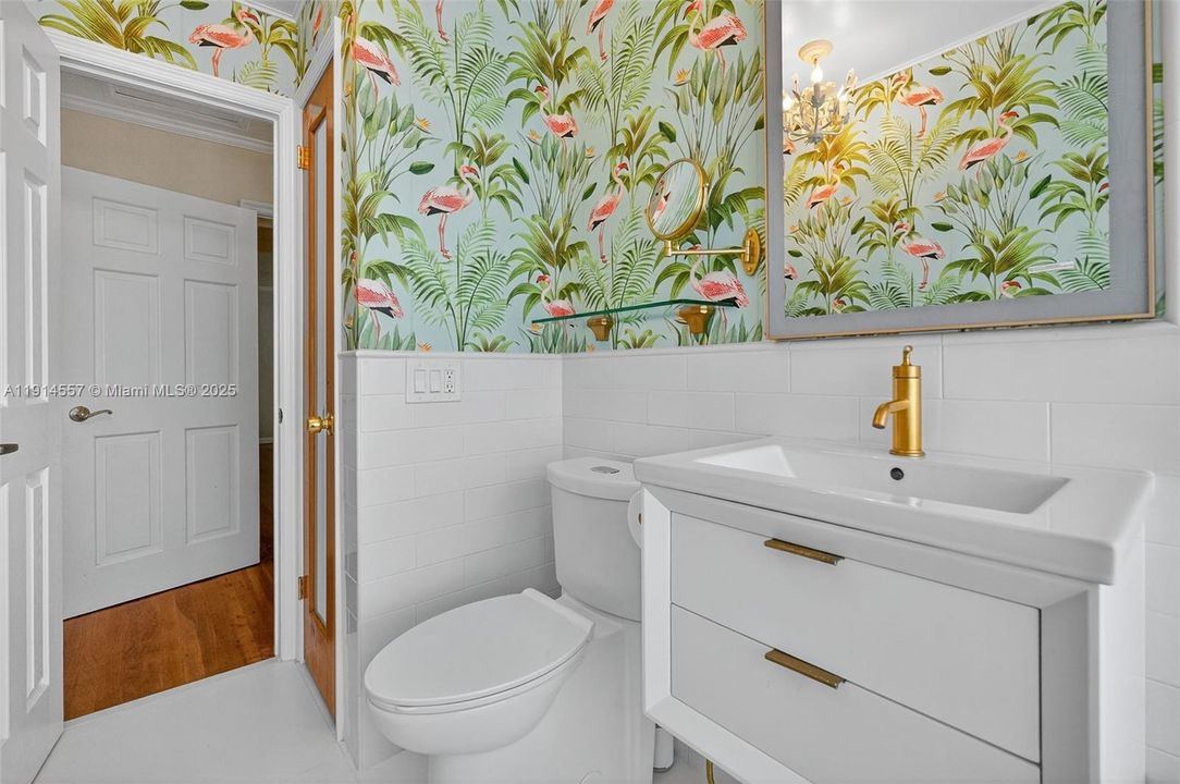 For Sale: $739,000 (3 beds, 2 baths, 1462 Square Feet)