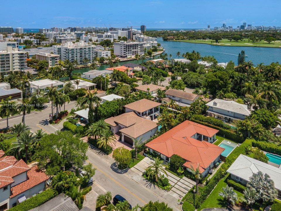 En Venta: $6,750,000 (4 camas, 4 baños, 3363 Pies cuadrados)