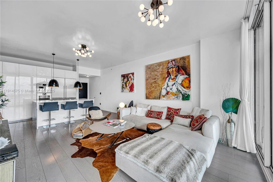 En Venta: $1,690,000 (2 camas, 2 baños, 1666 Pies cuadrados)