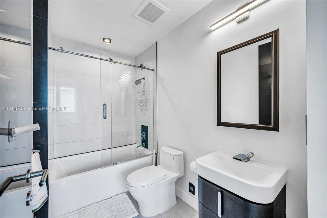 En Venta: $1,690,000 (2 camas, 2 baños, 1666 Pies cuadrados)