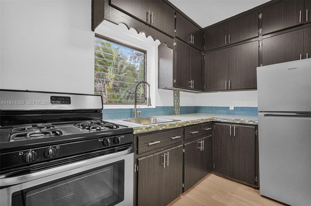 Недавно арендовано: $1,550 (1 спален, 1 ванн, 750 Квадратных фут)