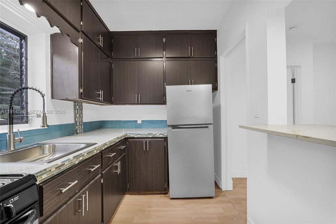 Недавно арендовано: $1,550 (1 спален, 1 ванн, 750 Квадратных фут)