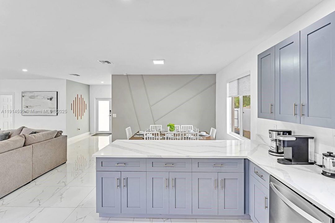 For Sale: $899,900 (5 beds, 3 baths, 2246 Square Feet)