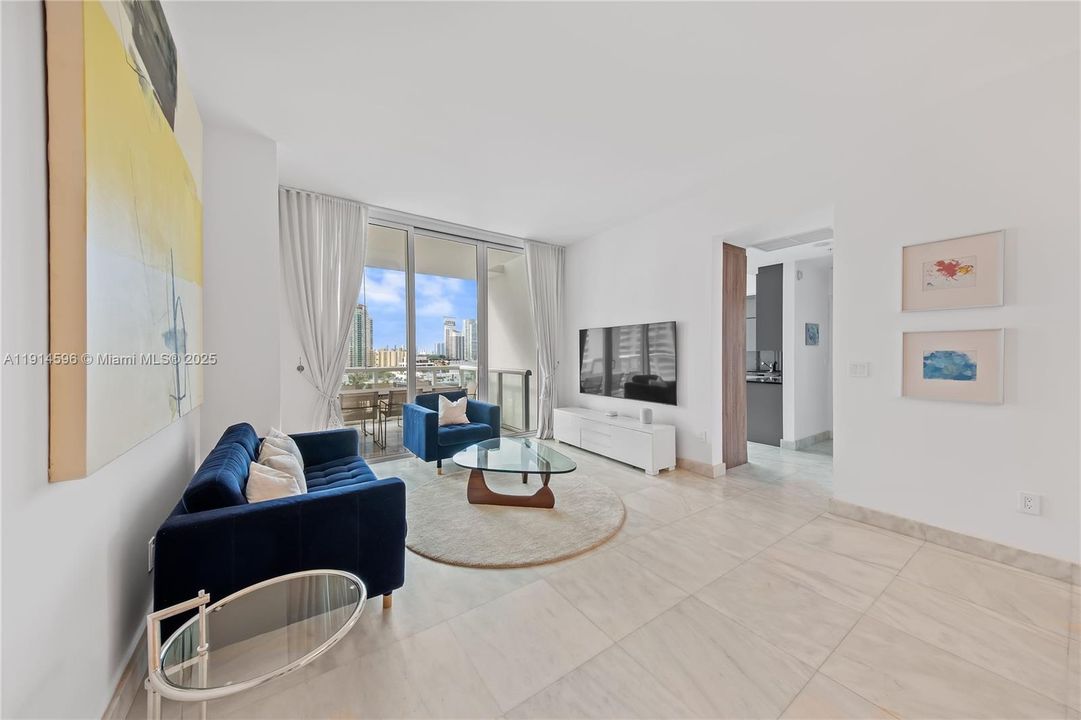 For Rent: $20,000 (2 beds, 2 baths, 1606 Square Feet)