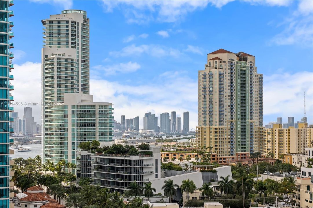 For Rent: $20,000 (2 beds, 2 baths, 1606 Square Feet)