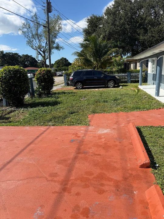 На продажу: $700,000 (0 спален, 0 ванн, 1500 Квадратных фут)