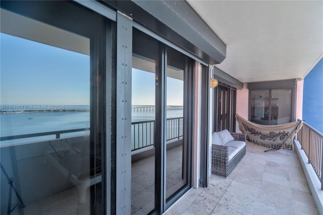 Active With Contract: $7,500 (2 beds, 2 baths, 1795 Square Feet)