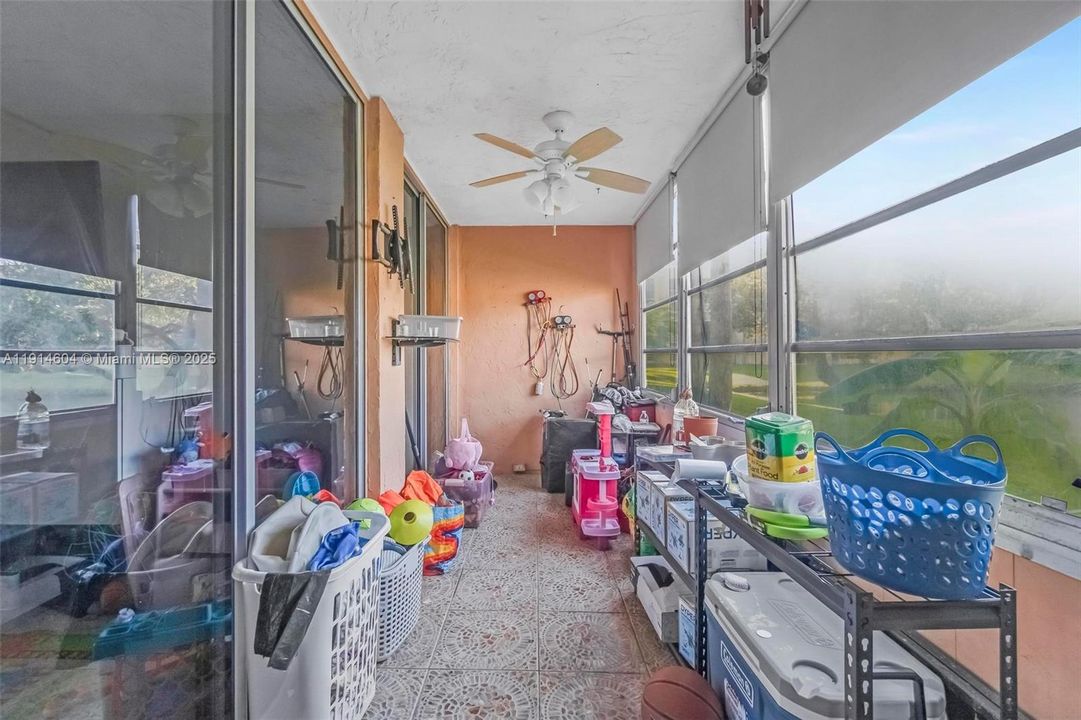 En Venta: $170,000 (2 camas, 2 baños, 1002 Pies cuadrados)