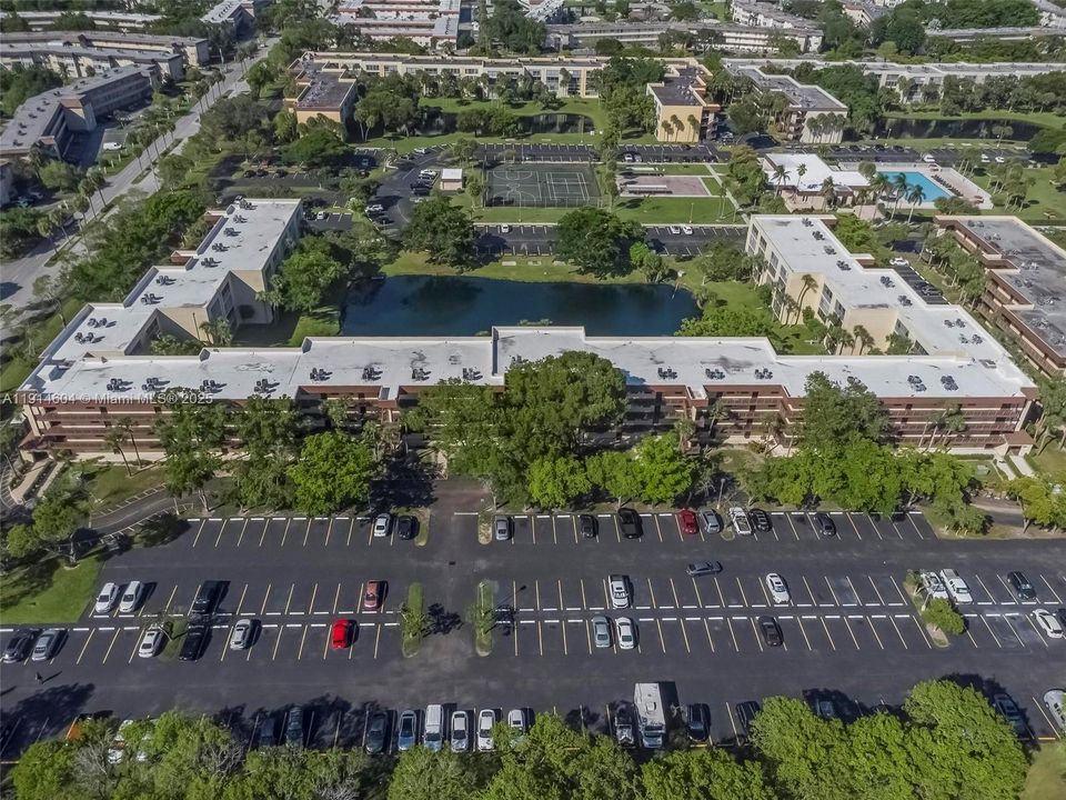 En Venta: $170,000 (2 camas, 2 baños, 1002 Pies cuadrados)