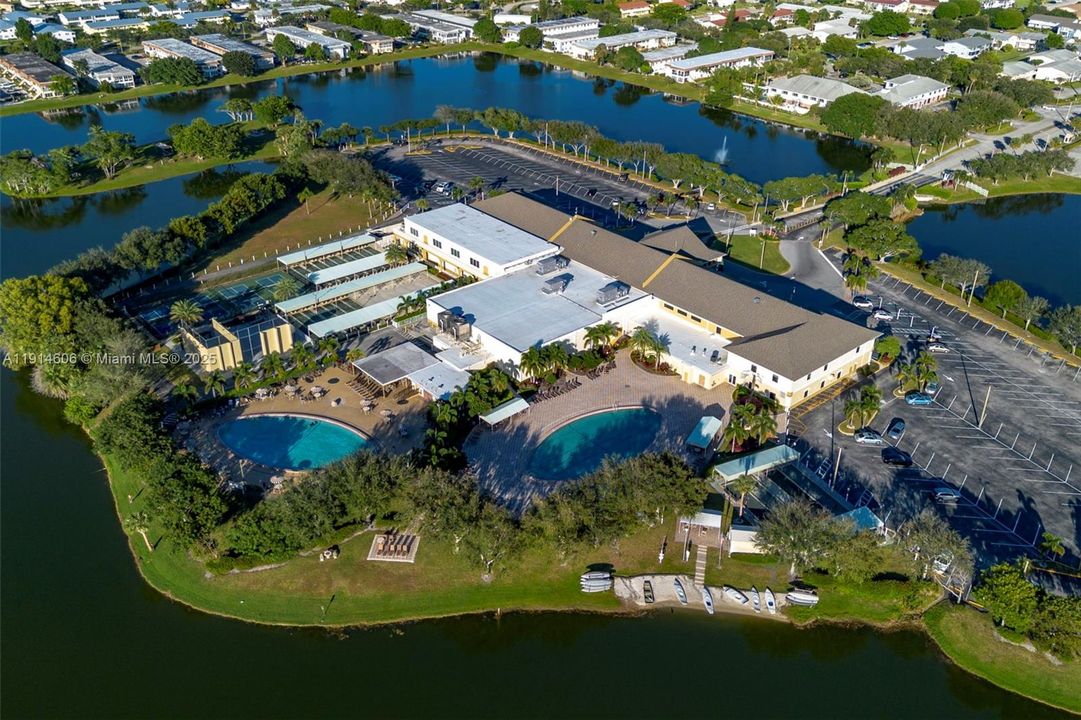 En Venta: $95,000 (2 camas, 2 baños, 888 Pies cuadrados)