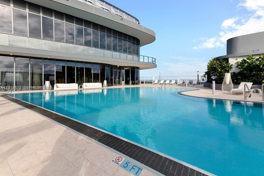 En Venta: $1,400,000 (2 camas, 2 baños, 1286 Pies cuadrados)