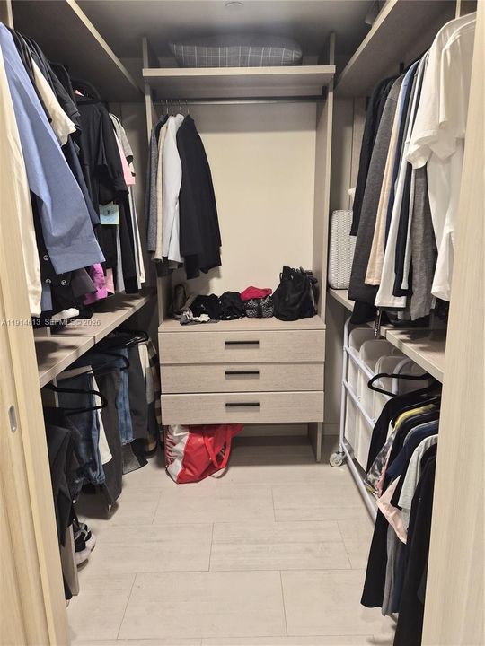 En Venta: $1,400,000 (2 camas, 2 baños, 1286 Pies cuadrados)