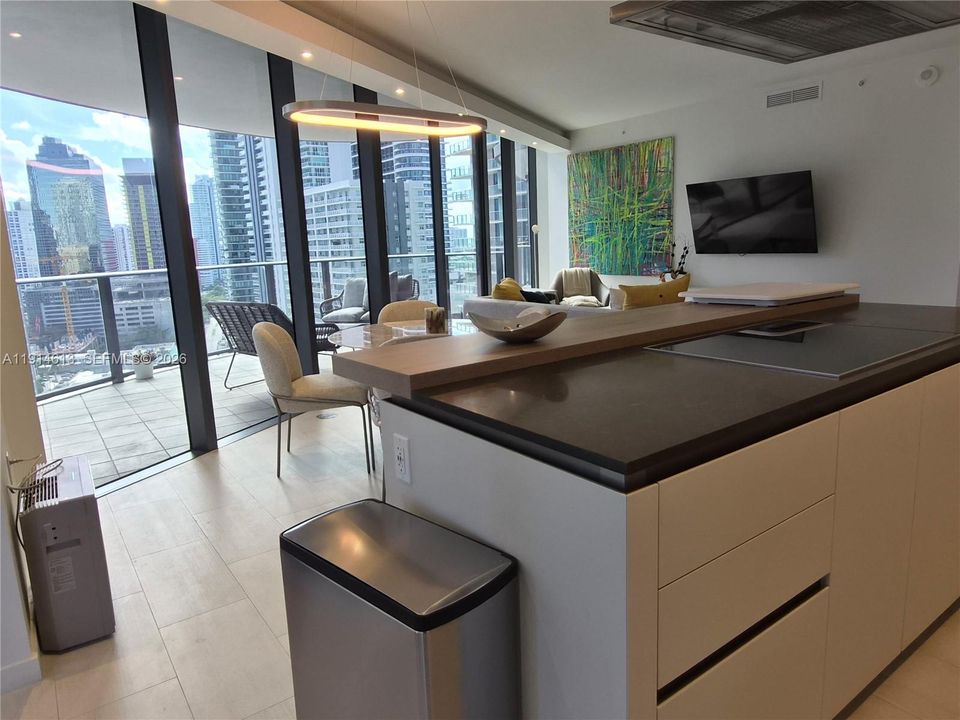En Venta: $1,400,000 (2 camas, 2 baños, 1286 Pies cuadrados)