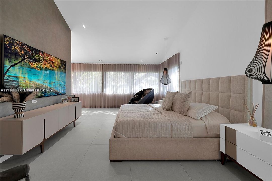 В аренду: $20,000 (3 спален, 3 ванн, 3910 Квадратных фут)