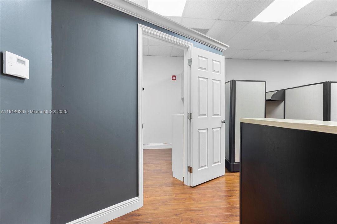 出租: $1,850 (0 贝兹, 0 浴室, 0 平方英尺)