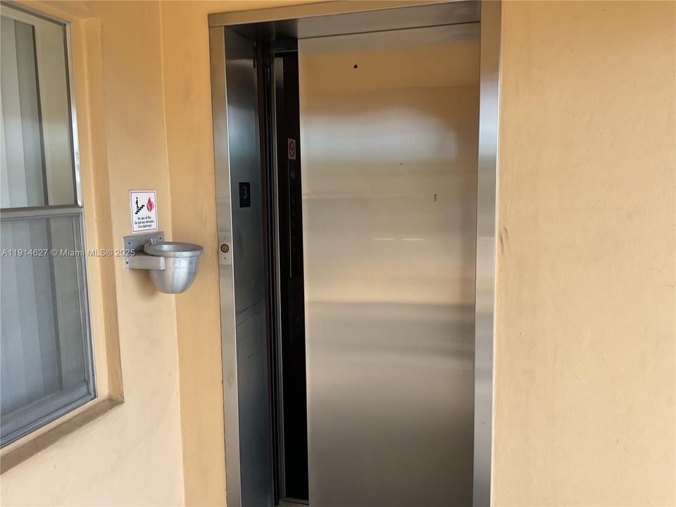 ELEVATOR