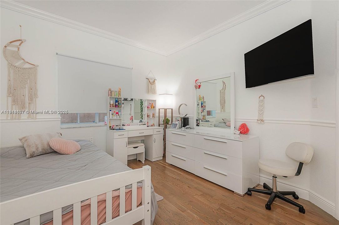 En Venta: $365,000 (3 camas, 2 baños, 1220 Pies cuadrados)