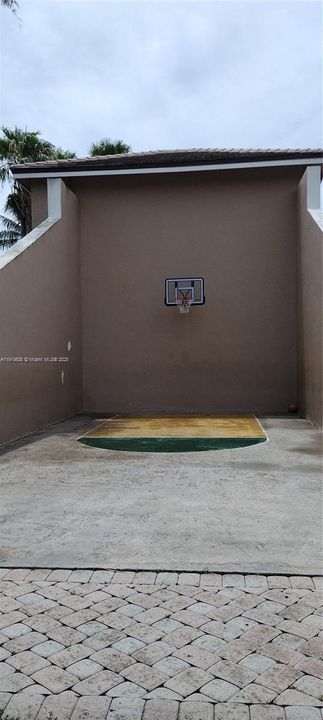 Недавно арендовано: $3,500 (3 спален, 2 ванн, 1892 Квадратных фут)