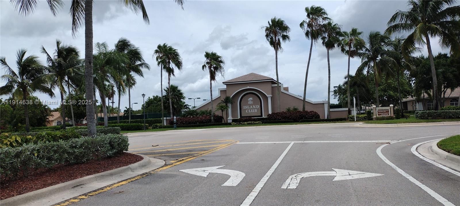 Недавно арендовано: $3,500 (3 спален, 2 ванн, 1892 Квадратных фут)