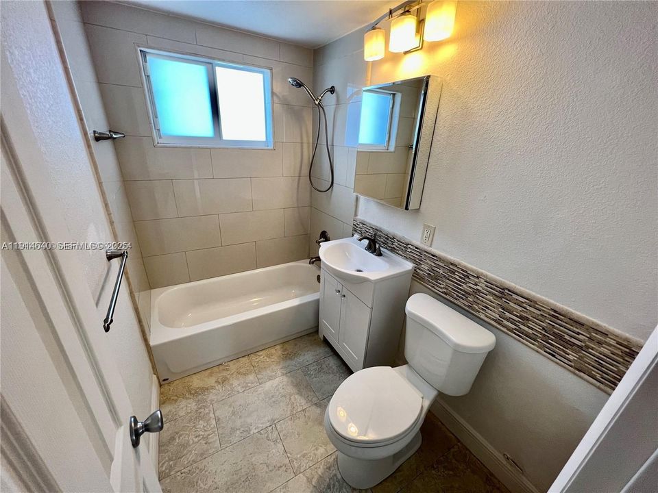 En Renta: $2,900 (2 camas, 1 baños, 930 Pies cuadrados)