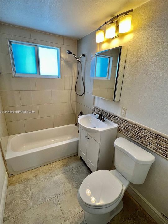 En Renta: $2,900 (2 camas, 1 baños, 930 Pies cuadrados)