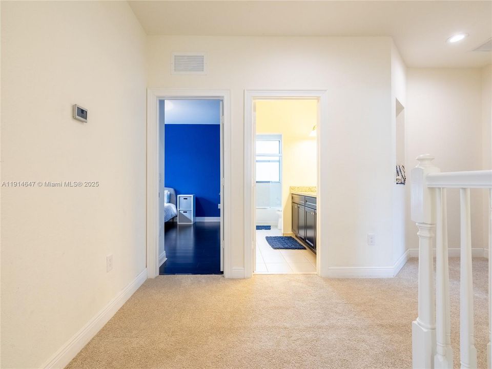 待售: $1,170,000 (4 贝兹, 3 浴室, 2650 平方英尺)