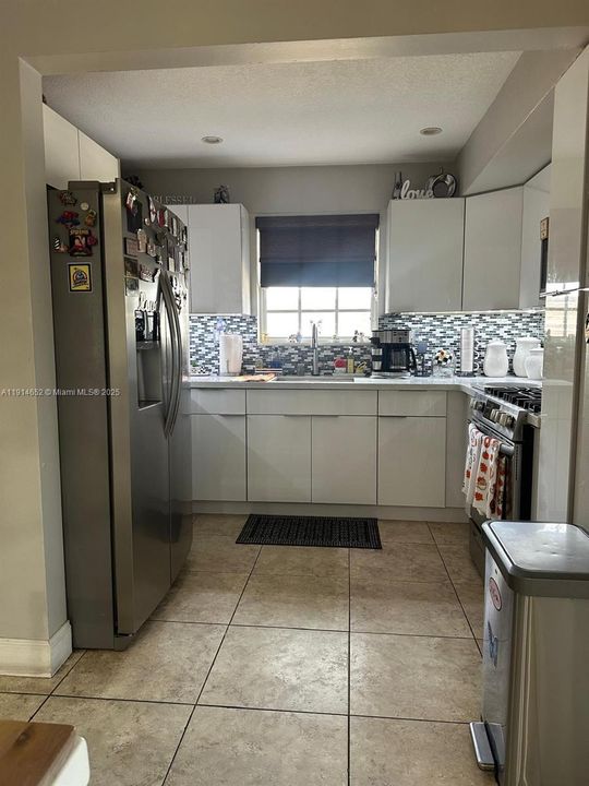 For Sale: $779,900 (3 beds, 2 baths, 1606 Square Feet)