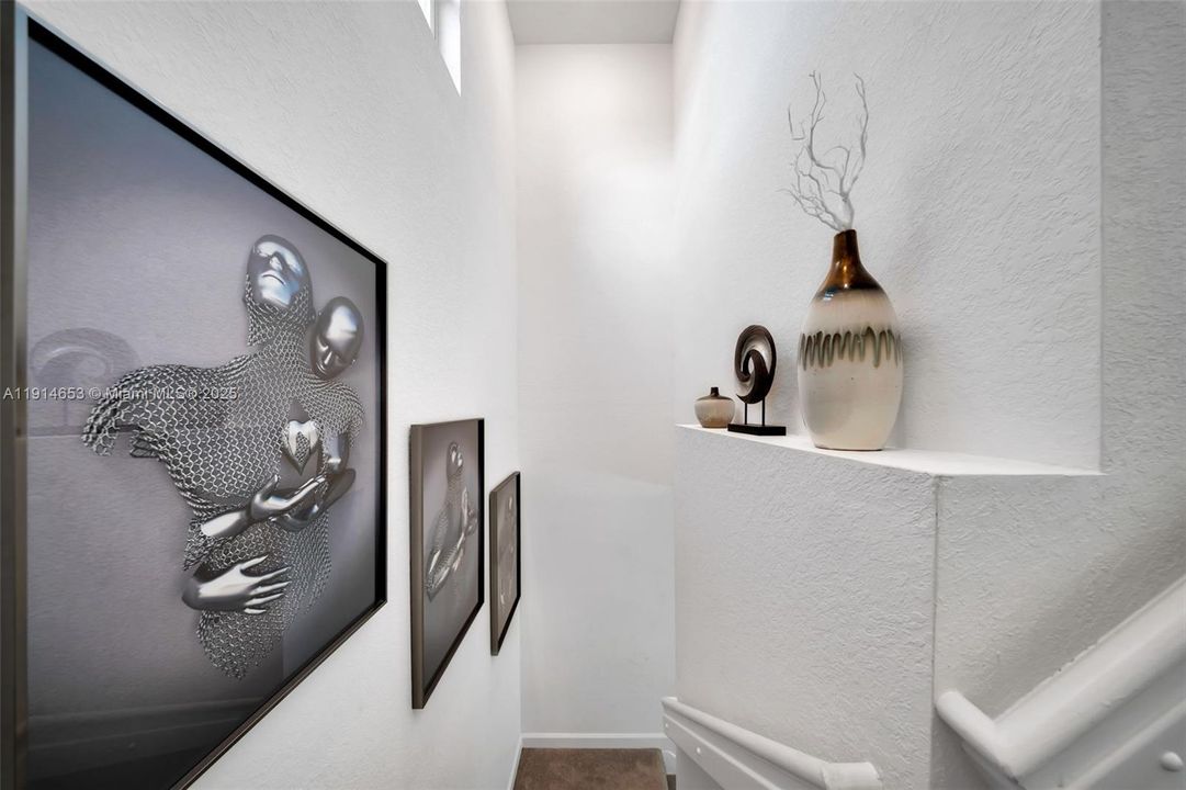 На продажу: $589,999 (3 спален, 2 ванн, 1331 Квадратных фут)