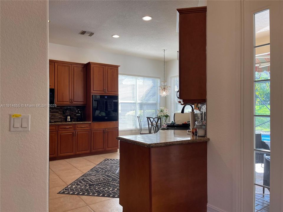 For Sale: $860,000 (4 beds, 3 baths, 2389 Square Feet)