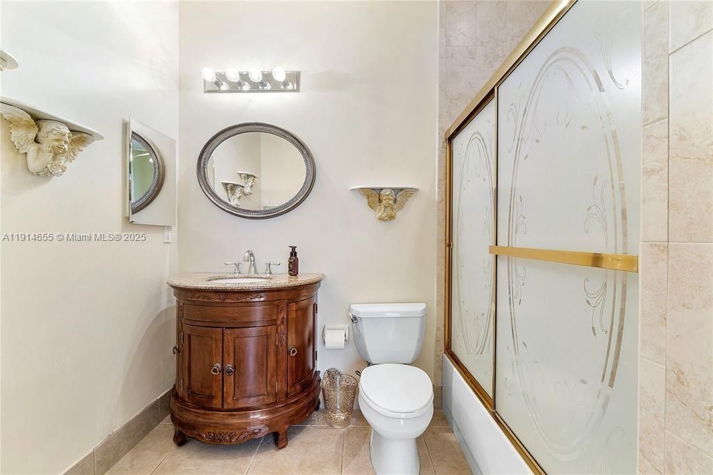 For Sale: $860,000 (4 beds, 3 baths, 2389 Square Feet)