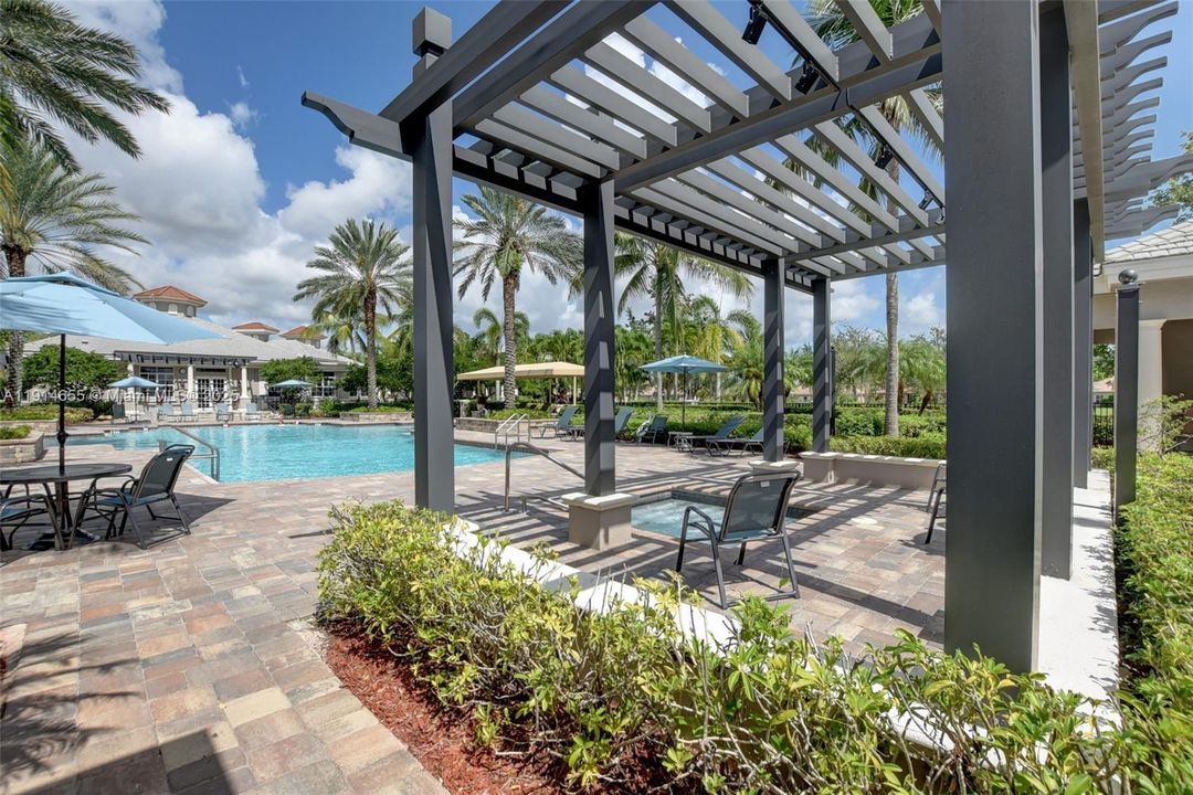 For Sale: $860,000 (4 beds, 3 baths, 2389 Square Feet)