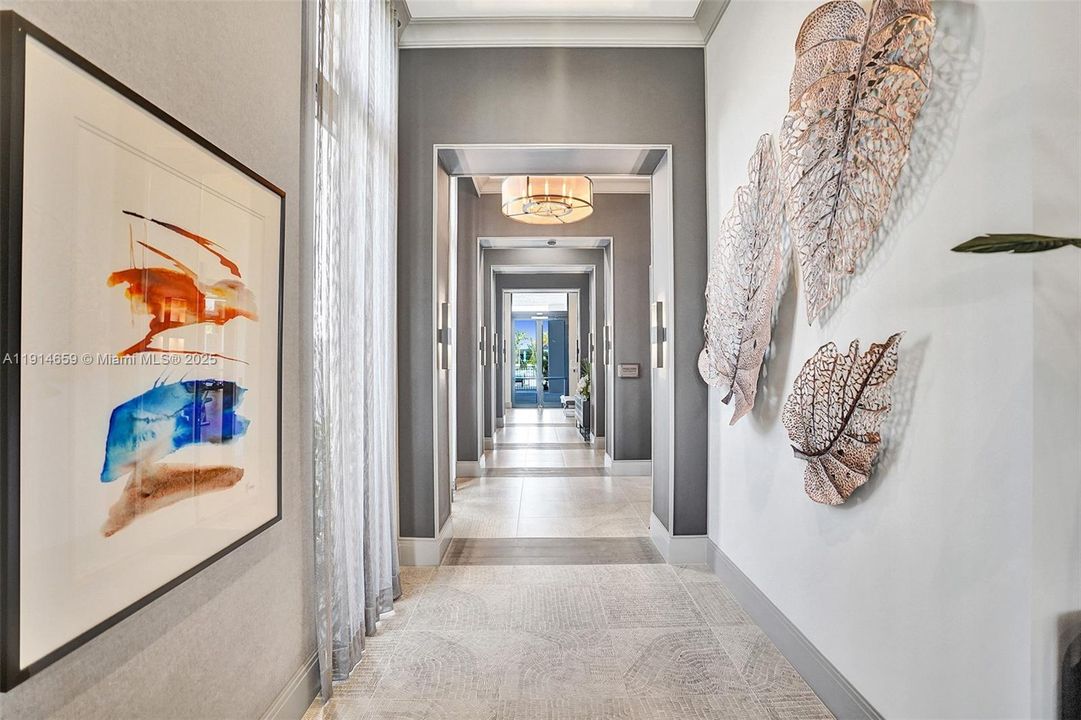 Под контрактом: $8,500 (5 спален, 3 ванн, 3384 Квадратных фут)