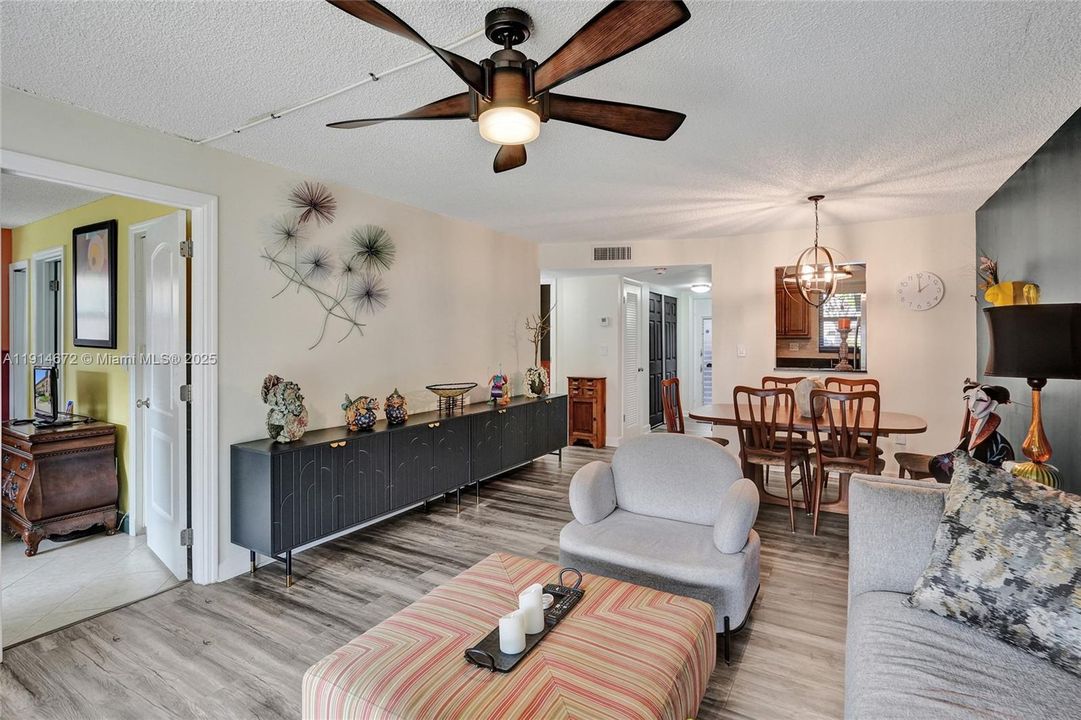 待售: $150,000 (2 贝兹, 2 浴室, 850 平方英尺)