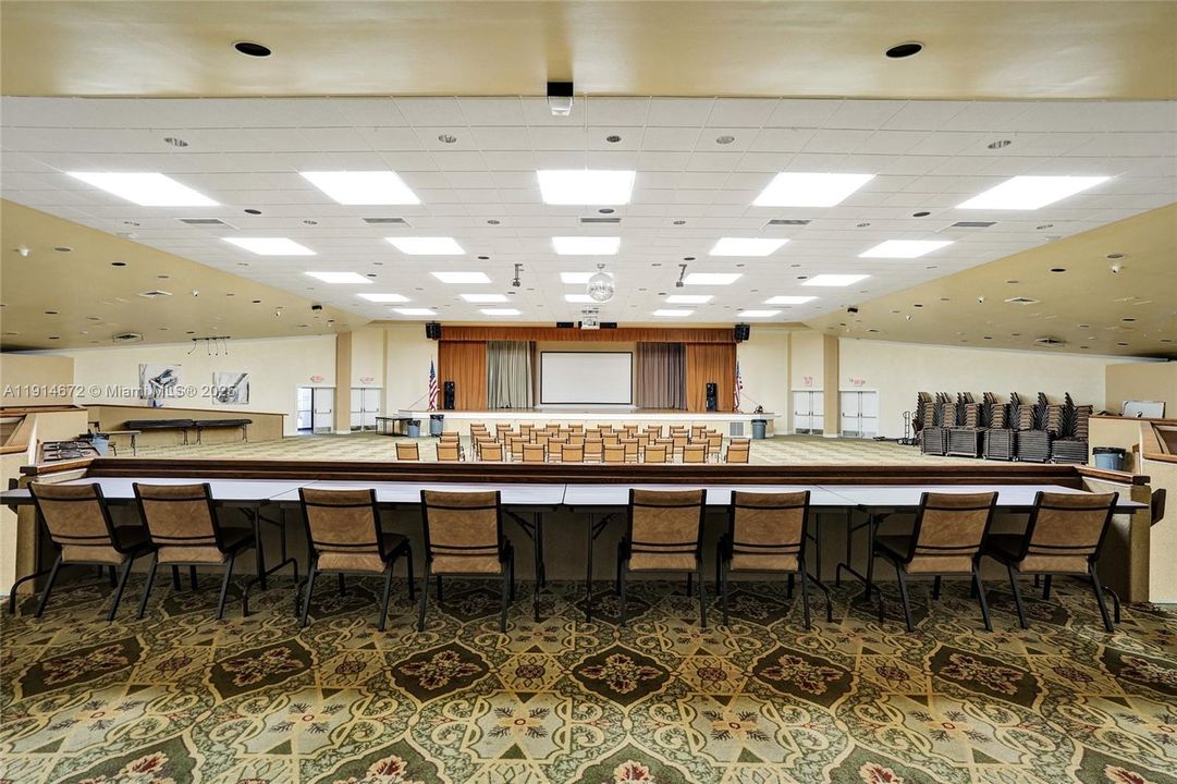 待售: $150,000 (2 贝兹, 2 浴室, 850 平方英尺)