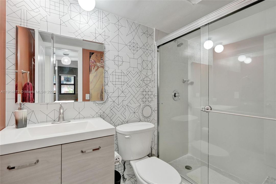 待售: $150,000 (2 贝兹, 2 浴室, 850 平方英尺)