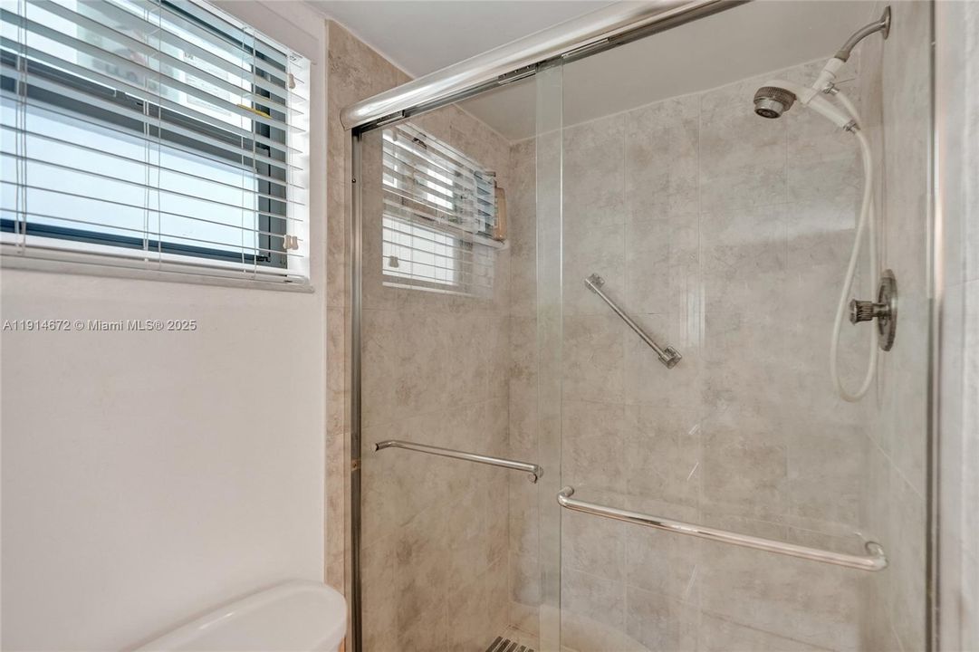 待售: $150,000 (2 贝兹, 2 浴室, 850 平方英尺)