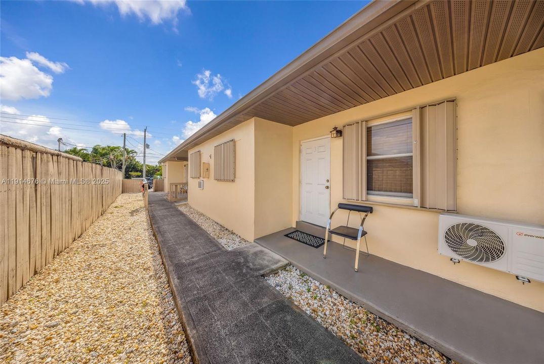 For Sale: $849,000 (0 beds, 0 baths, 2432 Square Feet)