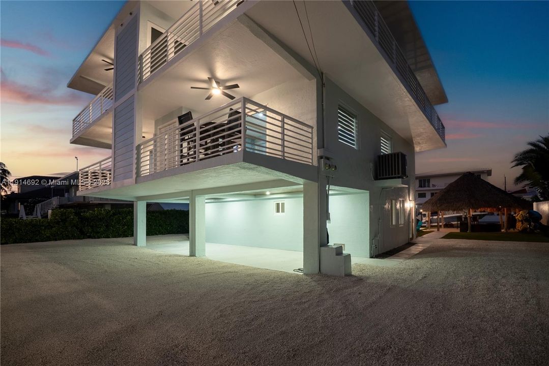 На продажу: $2,695,000 (0 спален, 0 ванн, 2485 Квадратных фут)