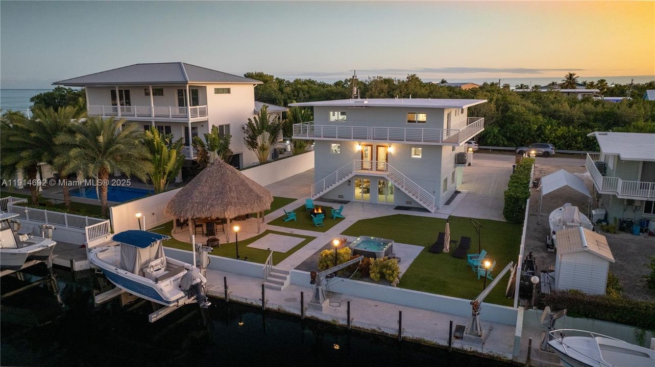 На продажу: $2,695,000 (0 спален, 0 ванн, 2485 Квадратных фут)