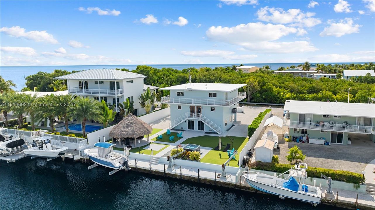 На продажу: $2,695,000 (0 спален, 0 ванн, 2485 Квадратных фут)