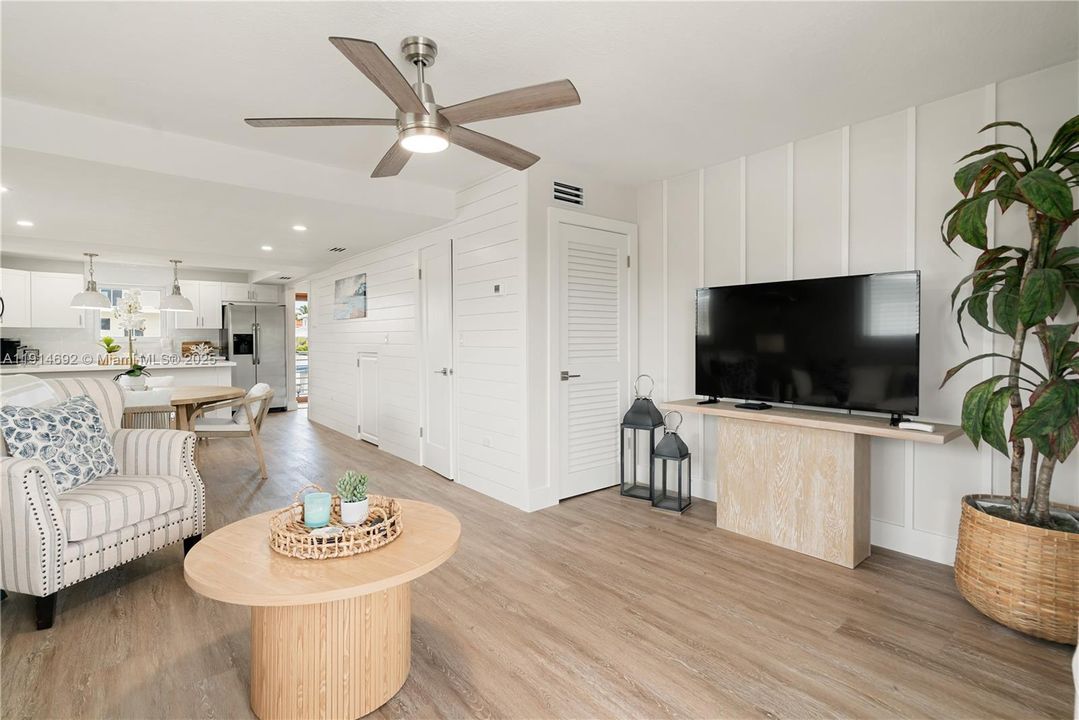 На продажу: $2,695,000 (0 спален, 0 ванн, 2485 Квадратных фут)