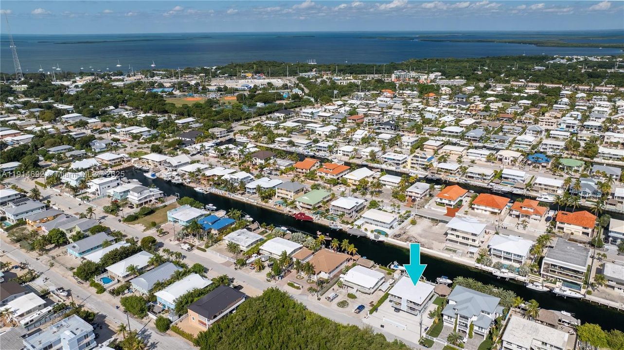 На продажу: $2,695,000 (0 спален, 0 ванн, 2485 Квадратных фут)