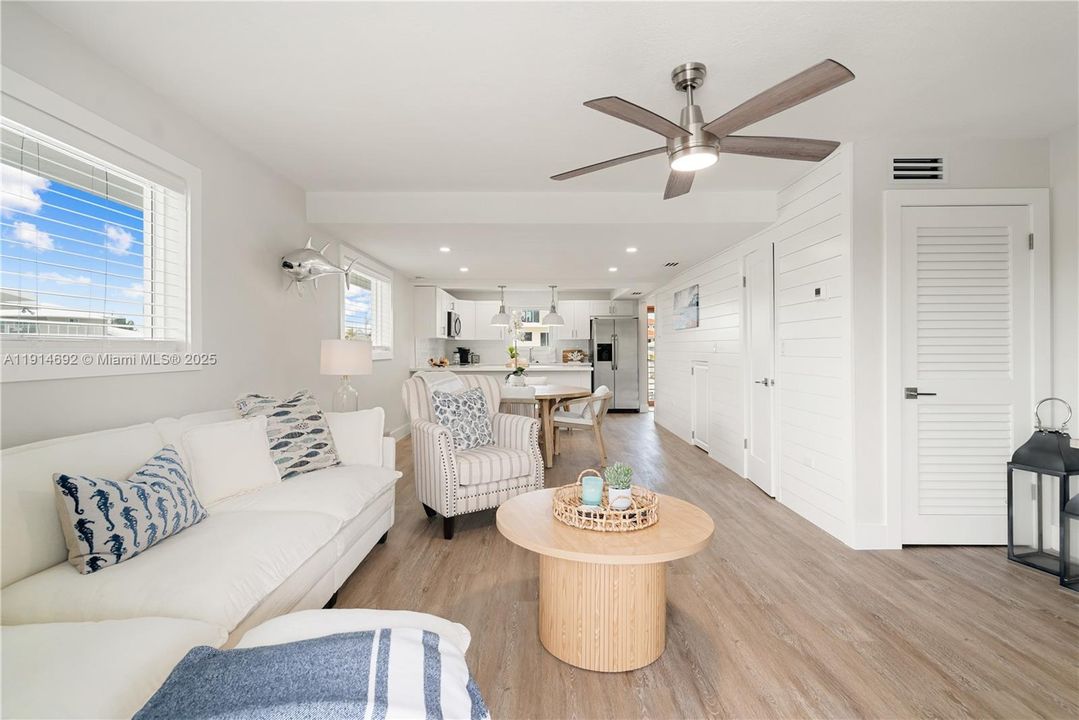 На продажу: $2,695,000 (0 спален, 0 ванн, 2485 Квадратных фут)