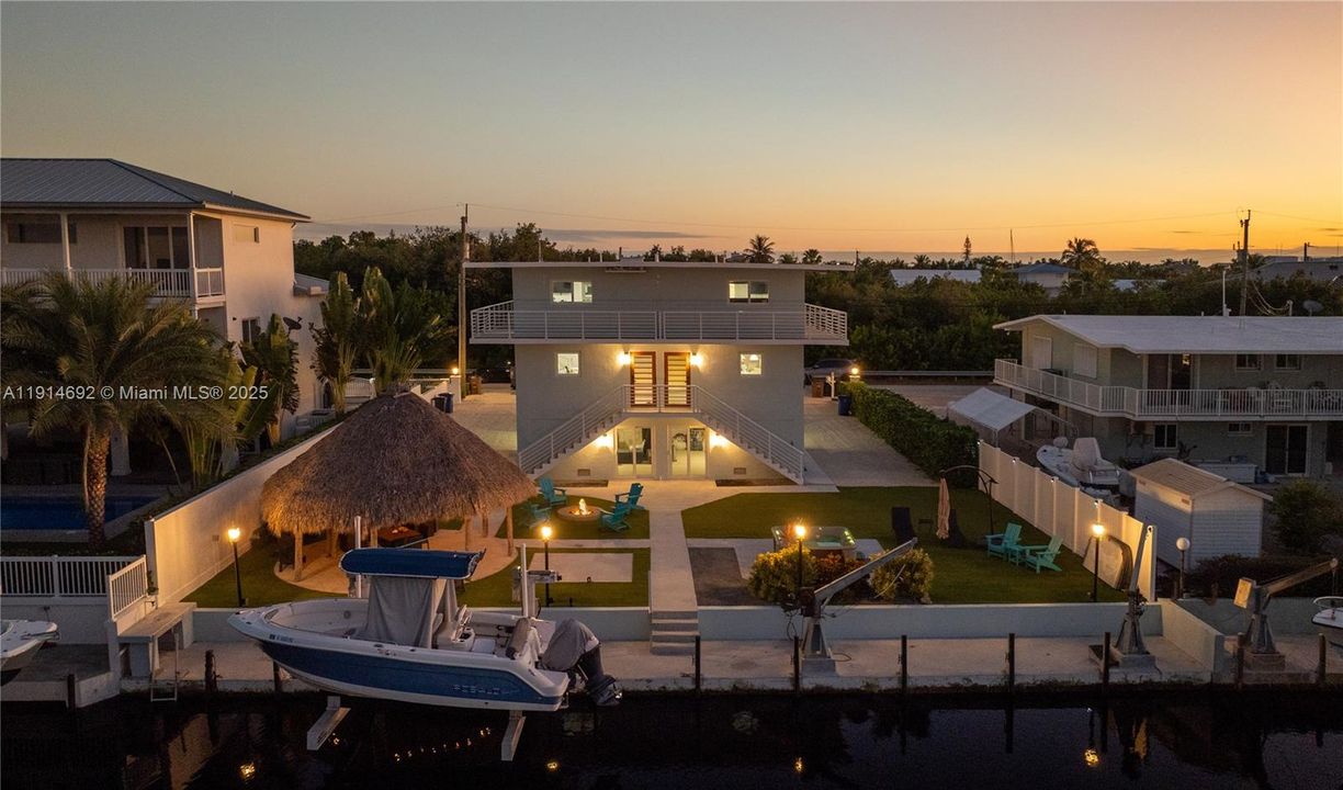 На продажу: $2,695,000 (0 спален, 0 ванн, 2485 Квадратных фут)