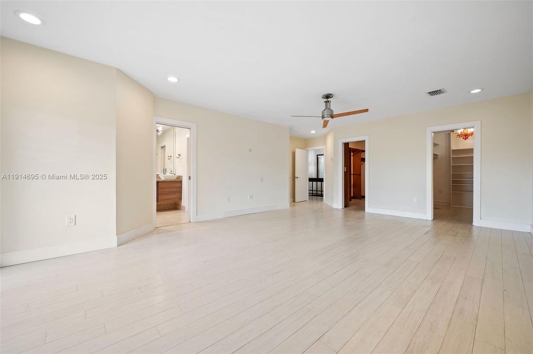 SPACIOUS PRIMARY SUITE WITH SITTING ROOM