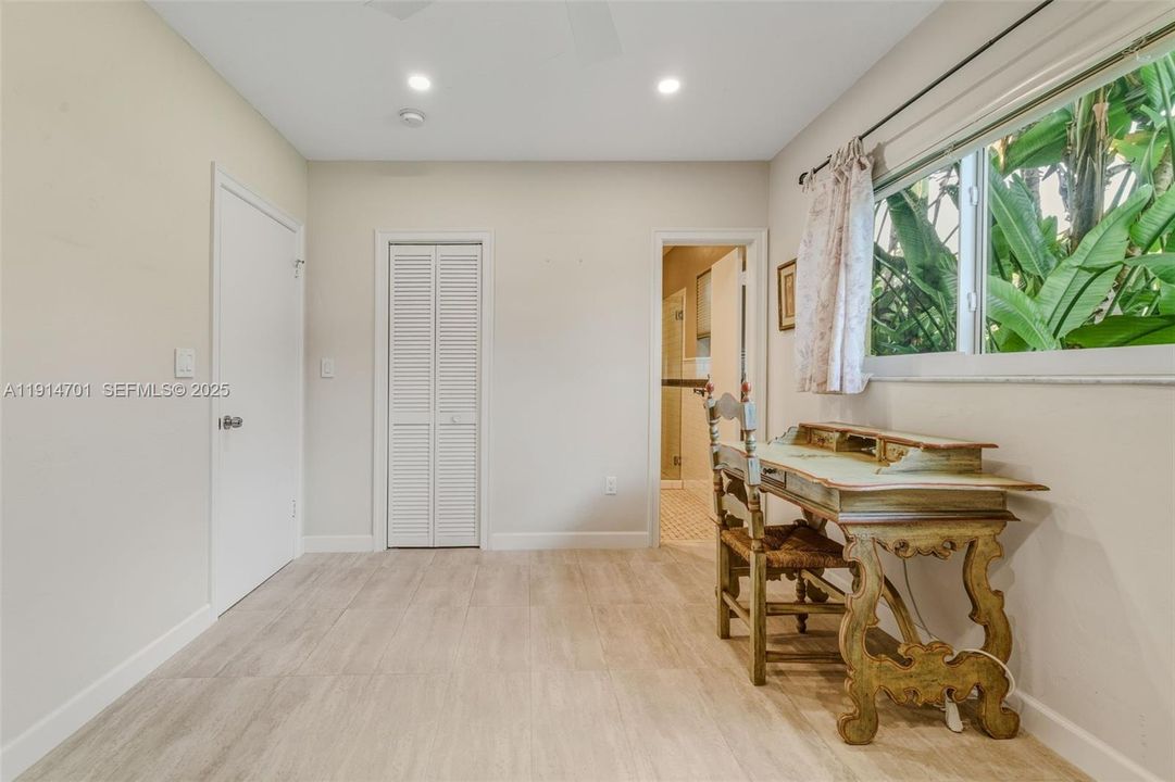 待售: $2,650,000 (4 贝兹, 3 浴室, 3059 平方英尺)