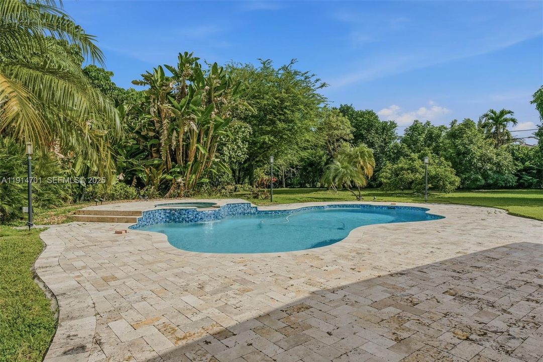 待售: $2,650,000 (4 贝兹, 3 浴室, 3059 平方英尺)