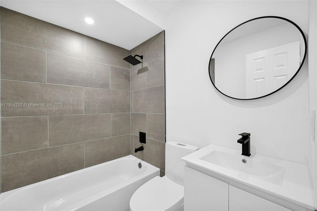 Active With Contract: $589,000 (4 beds, 2 baths, 1349 Square Feet)